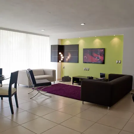 Ramada By Wyndham Acapulco Hotel & Suites-3